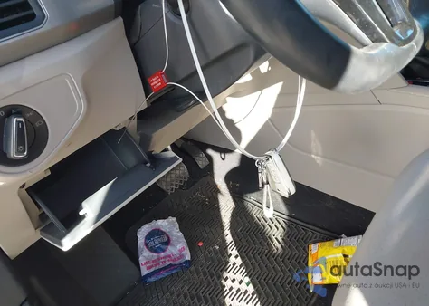 2019 Volkswagen Atlas 3.6L V6 Se W/Technology z USA, uszkodzony, nr VIN 1V2WR2CA1KC540439